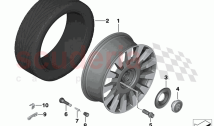 Light alloy wheel styling 679
